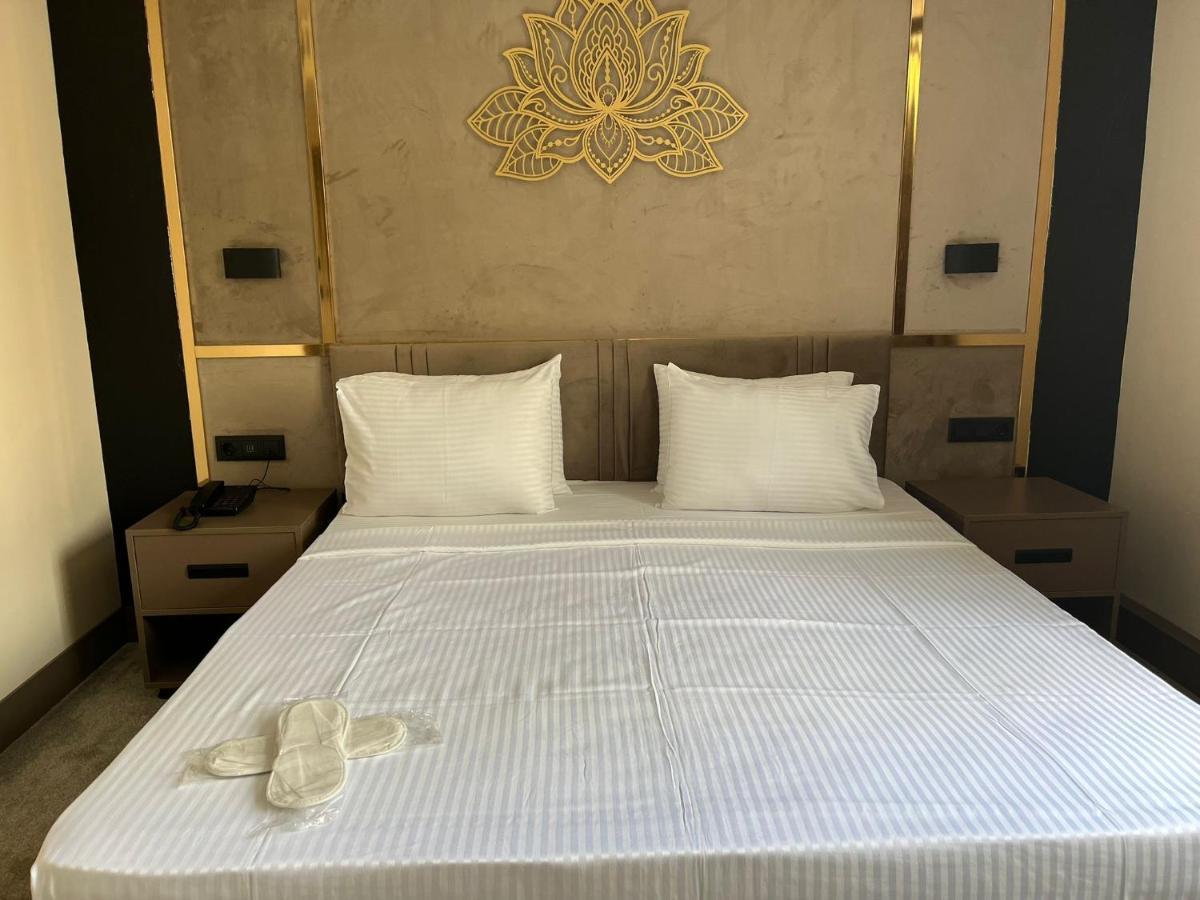Istanblu Hotel Atasehir Istanbul Exterior foto