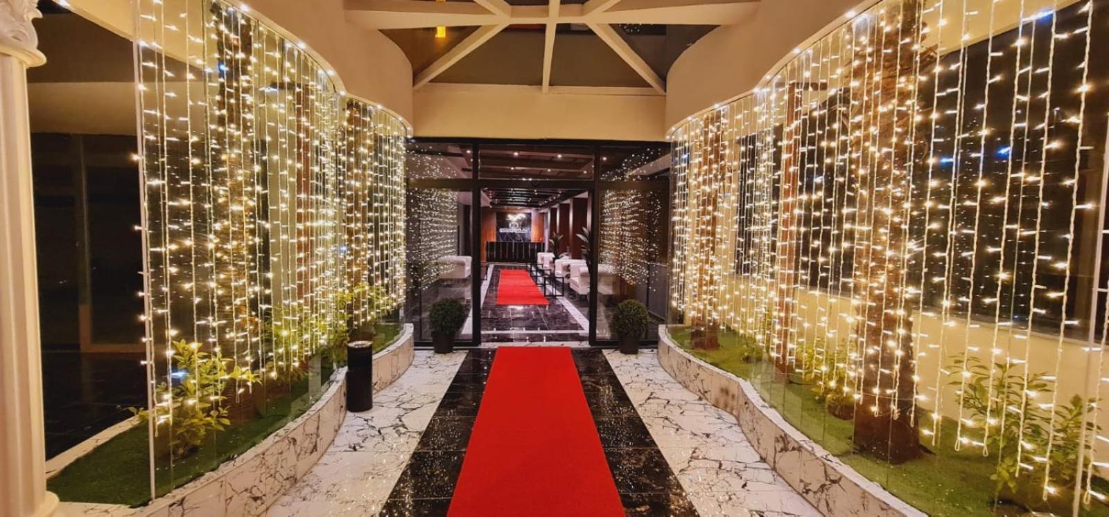 Istanblu Hotel Atasehir Istanbul Exterior foto
