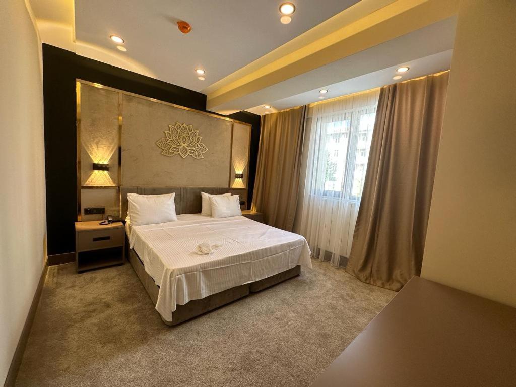 Istanblu Hotel Atasehir Istanbul Exterior foto